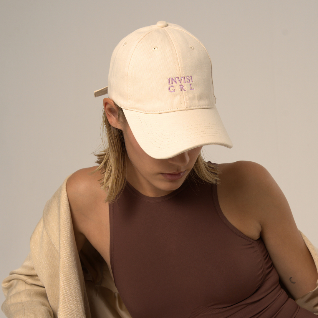 #farbe_creamy-white
